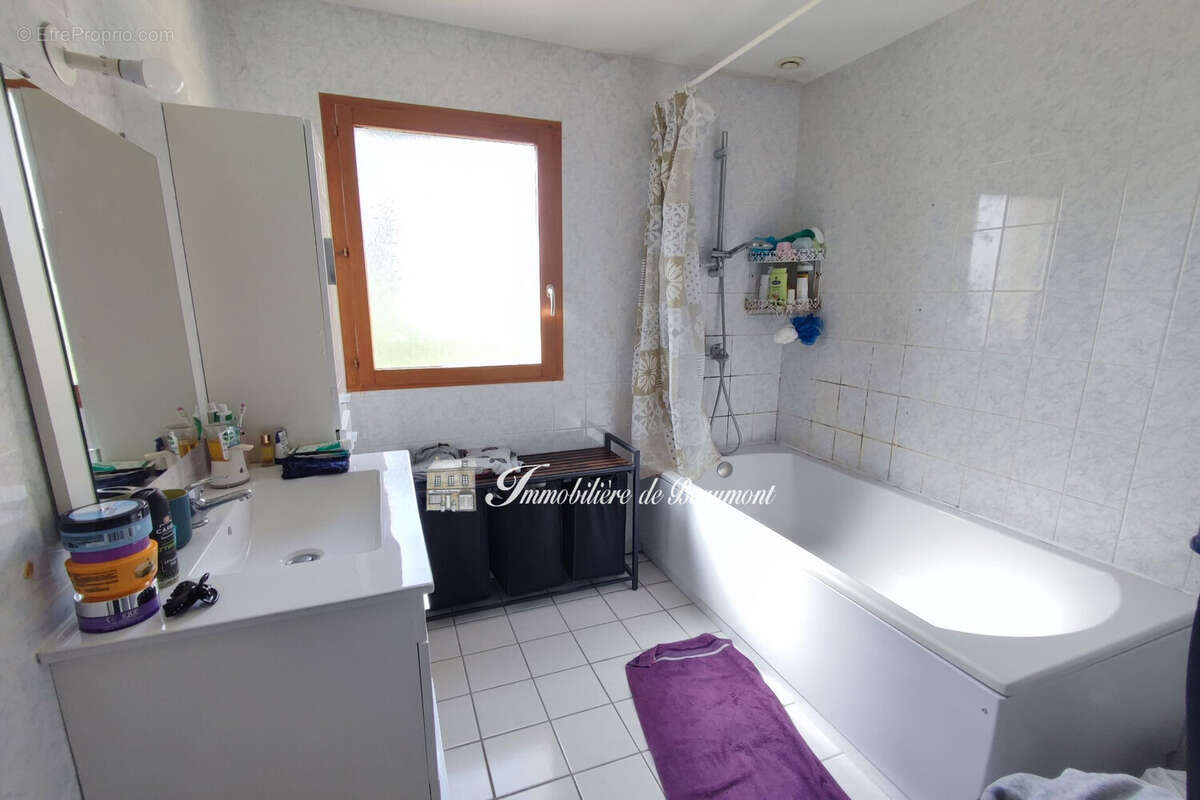 Maison à BEAUMONT-LE-ROGER