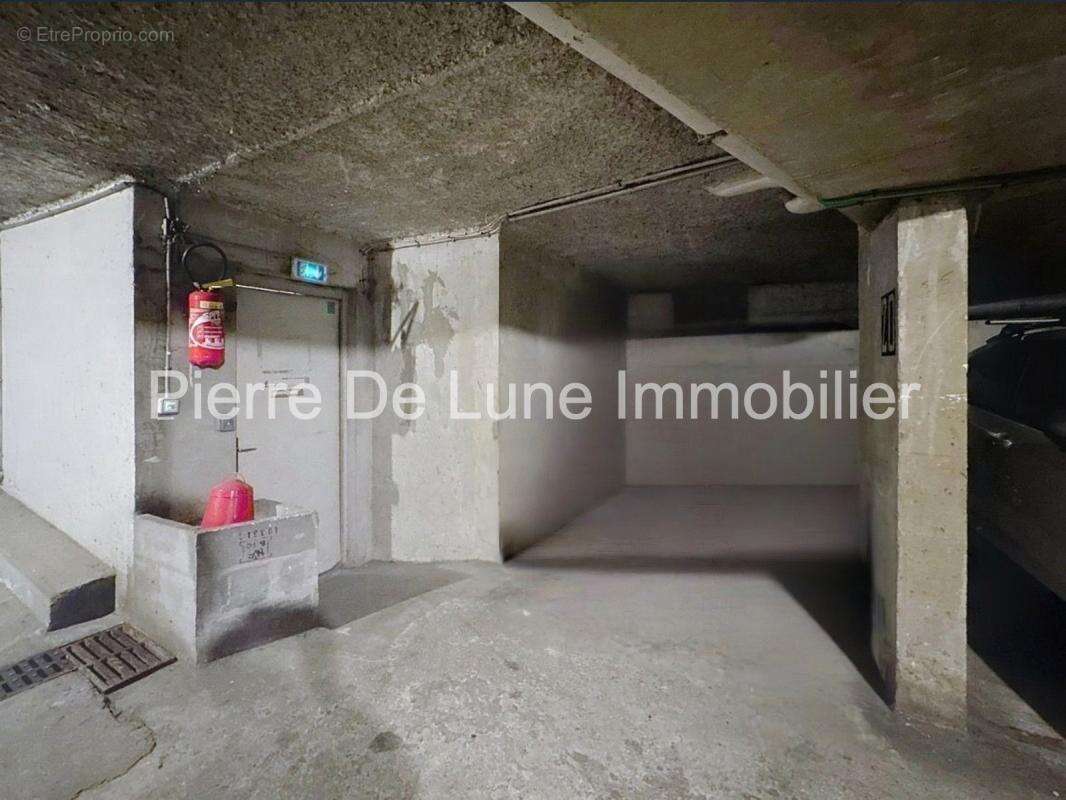 Appartement à PARIS-19E