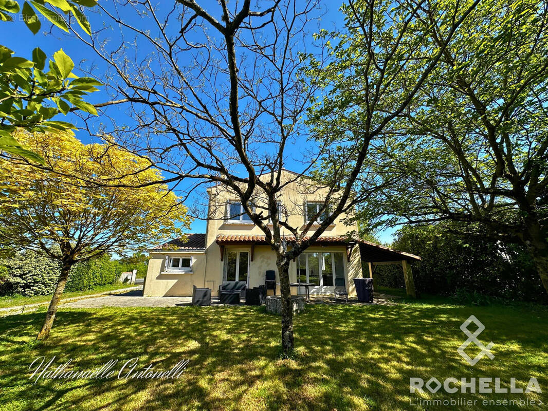 Maison à TONNAY-CHARENTE