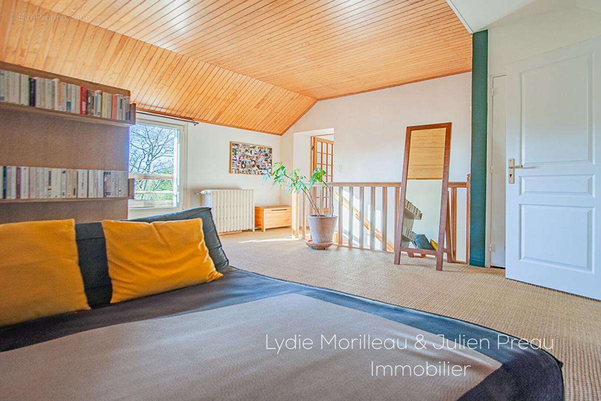 Maison à SAINT-SEBASTIEN-SUR-LOIRE