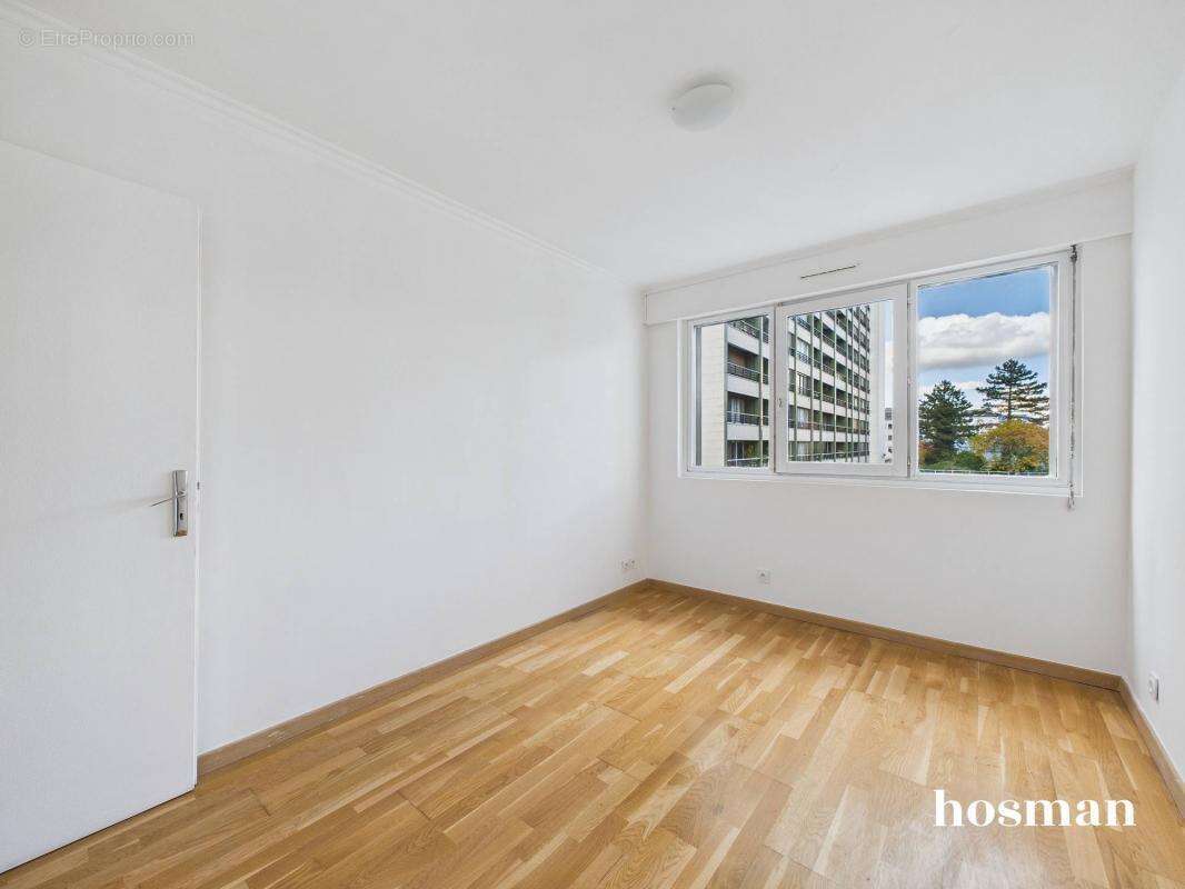 Appartement à PARIS-20E