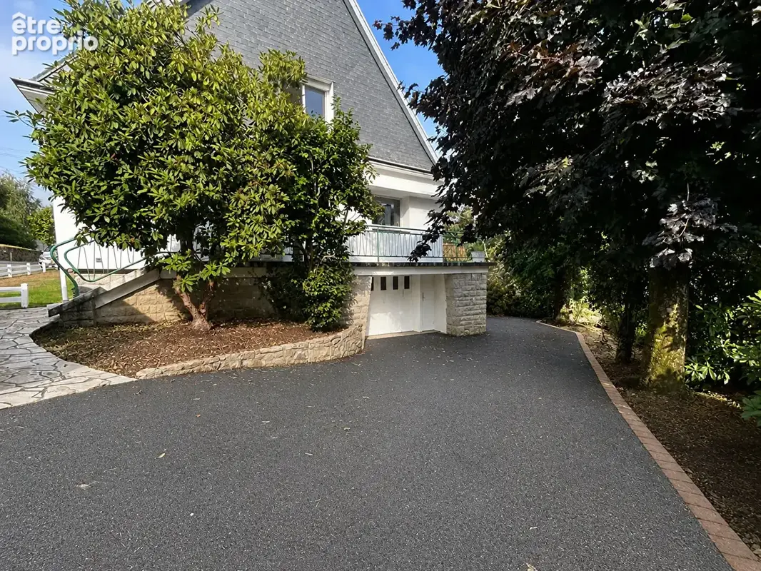 Maison spacieuse 7 pièces à vendre a moins de 200 m du centre ville de Quimper - photo 3