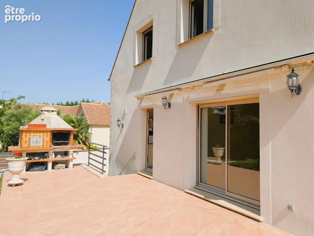 Maison 340 m² à Favrieux  - photo 7