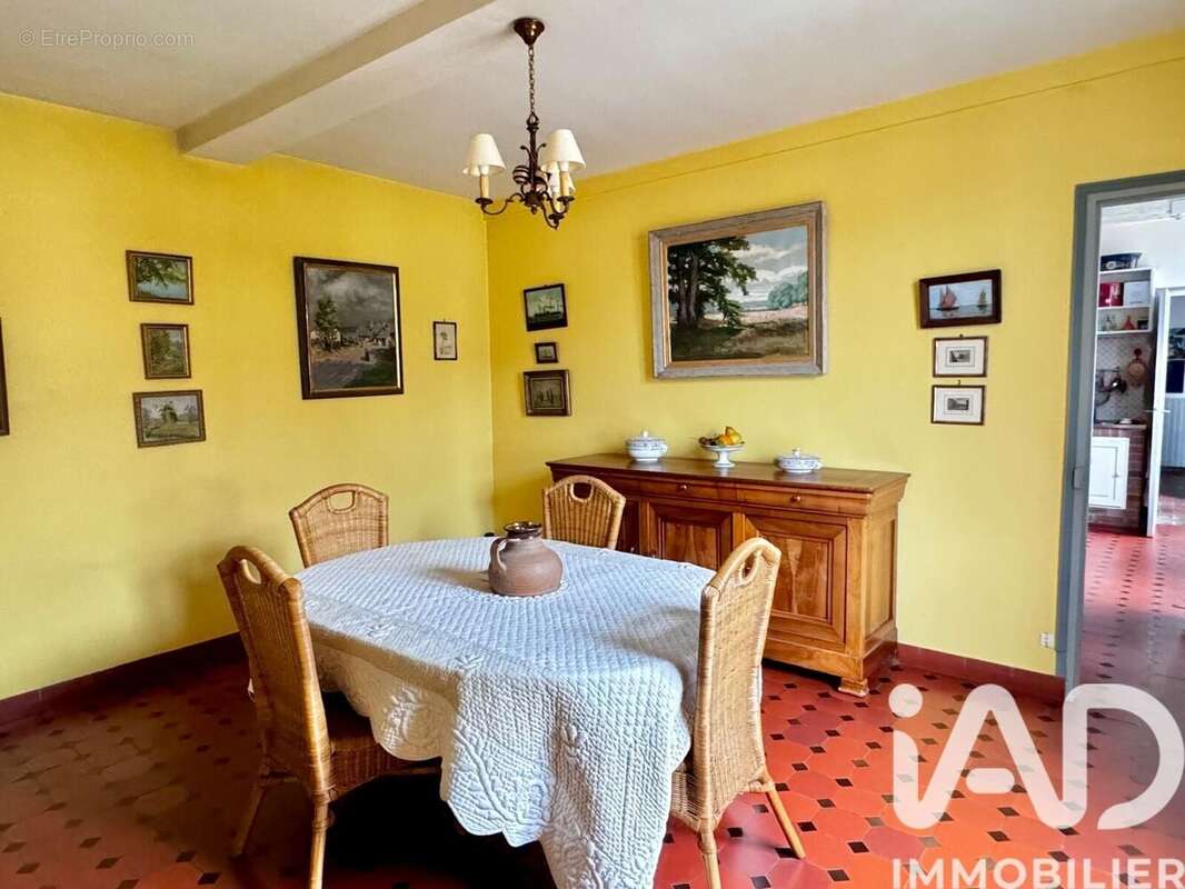 Photo 6 - Maison à AUNEUIL
