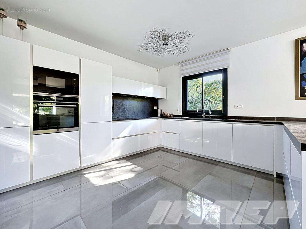 Maison à MARSEILLE-12E