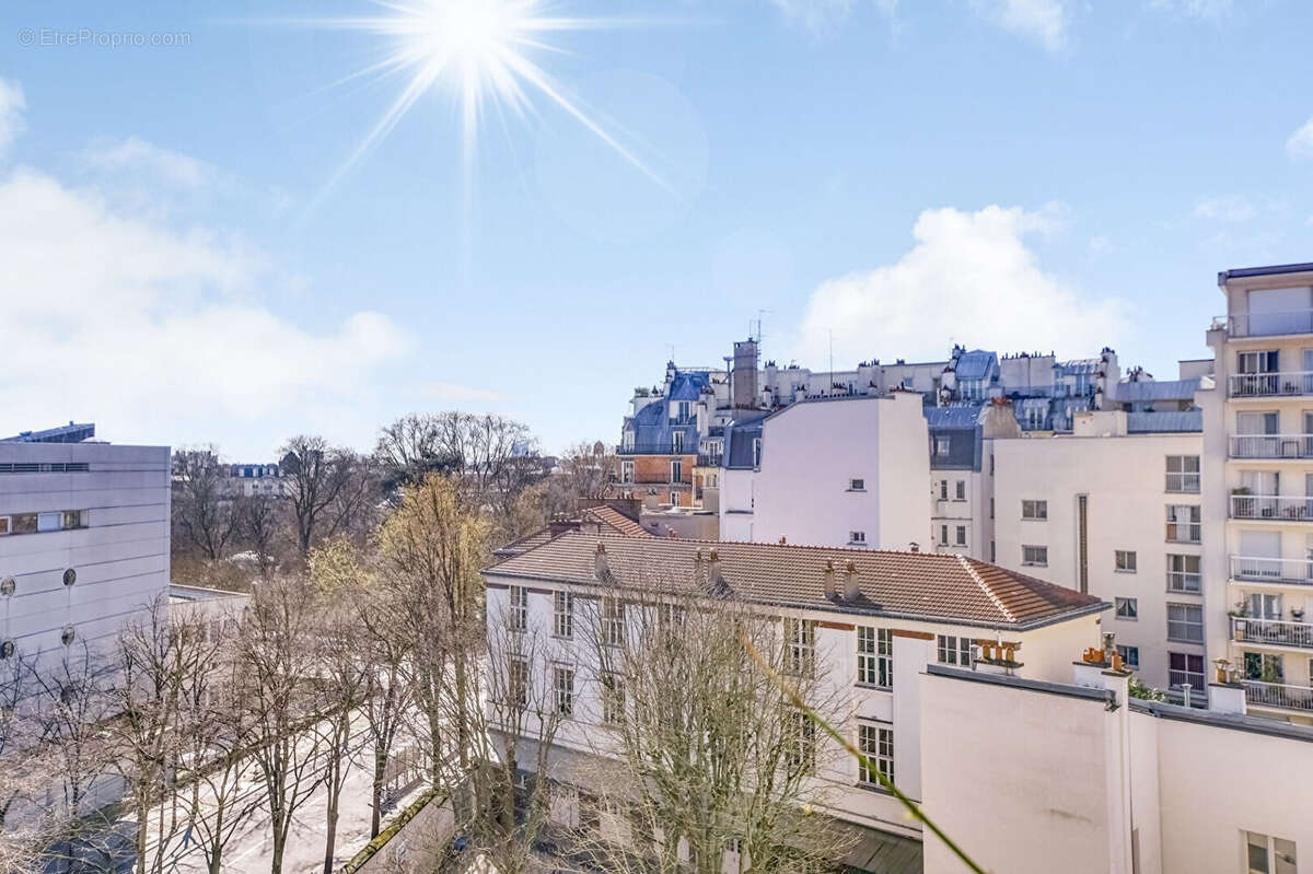 Appartement à PARIS-19E