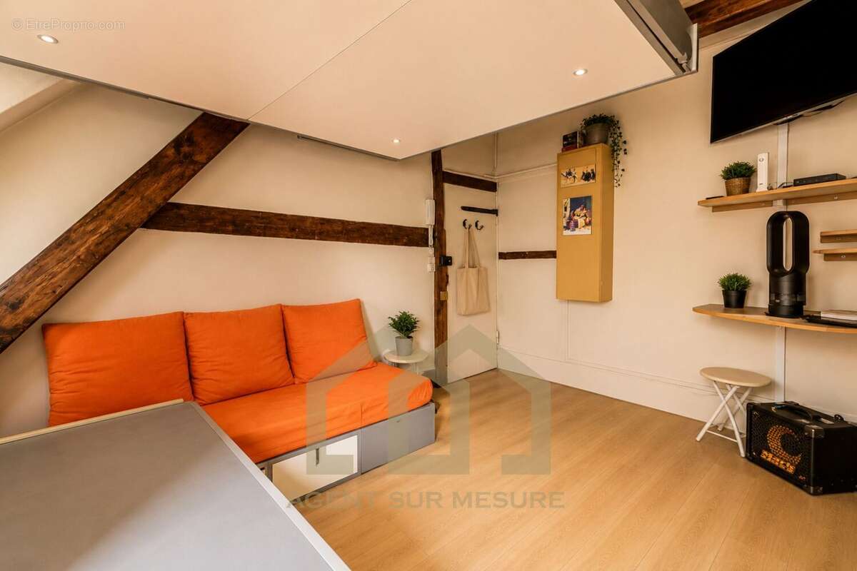 Appartement à PARIS-5E