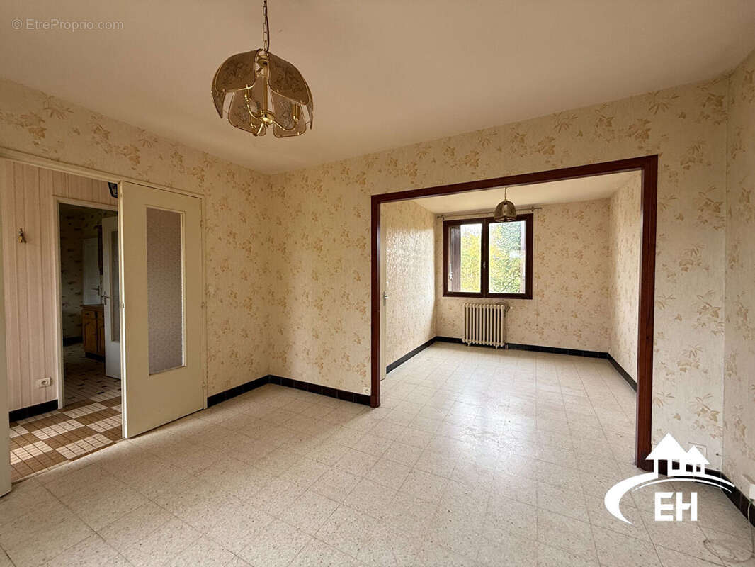 Maison à L&#039;AIGLE