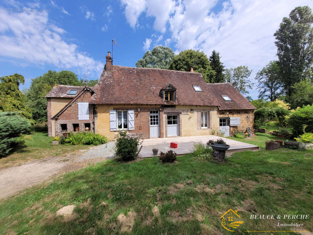 Proche sortie no4 a 11 luigny - photo 12