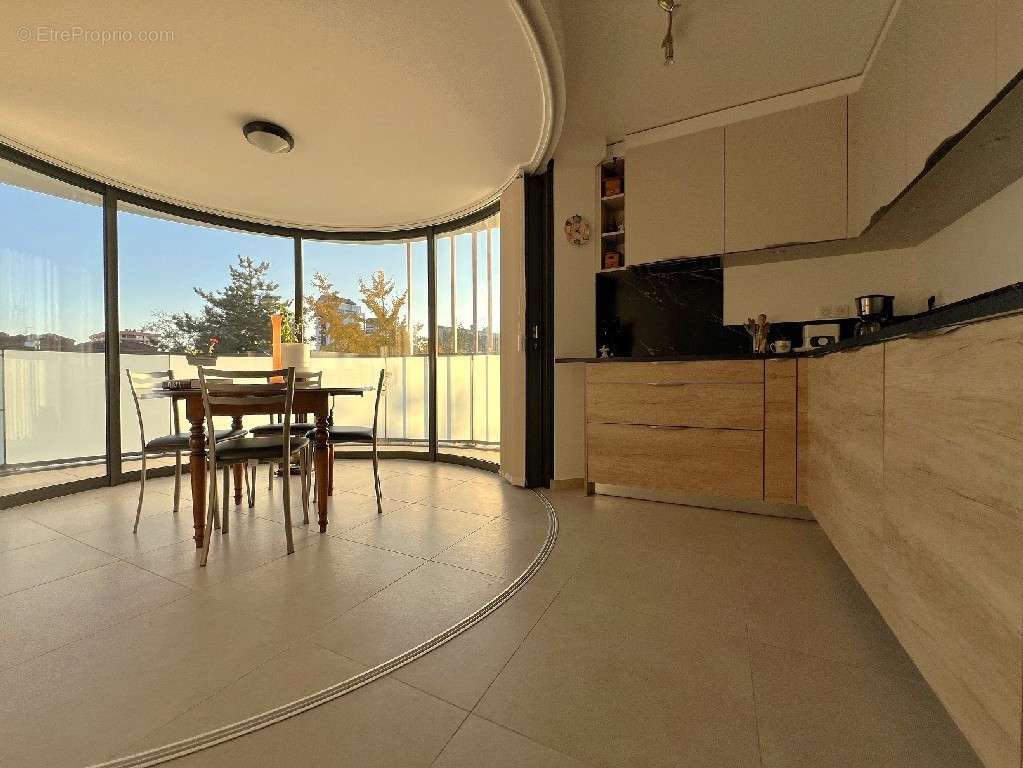 Appartement à ANNECY-LE-VIEUX