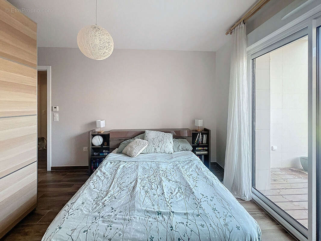 Appartement à SAINT-MAUR-DES-FOSSES