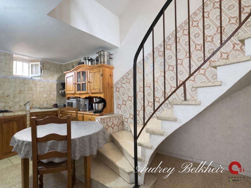 Maison à SAINT-GENIES-DE-MALGOIRES