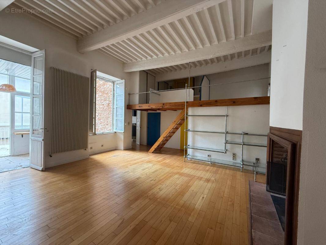 Appartement à CAHORS