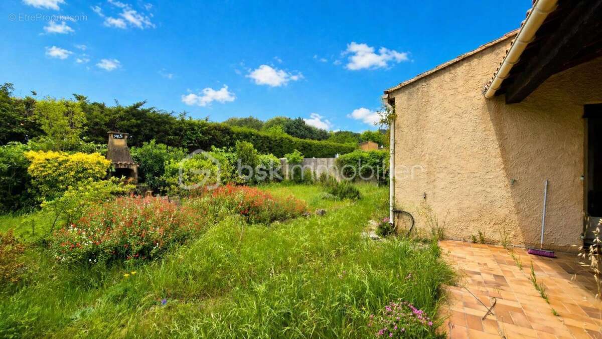 Maison à BAGNOLS-SUR-CEZE