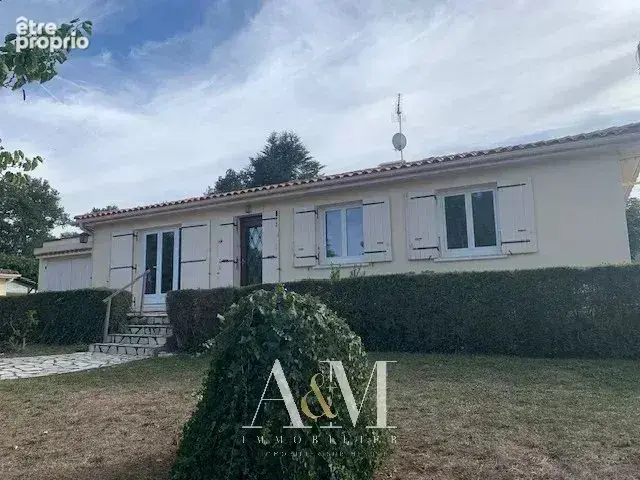 Maison de Plain Pied au centre de Puymoyen - photo 2