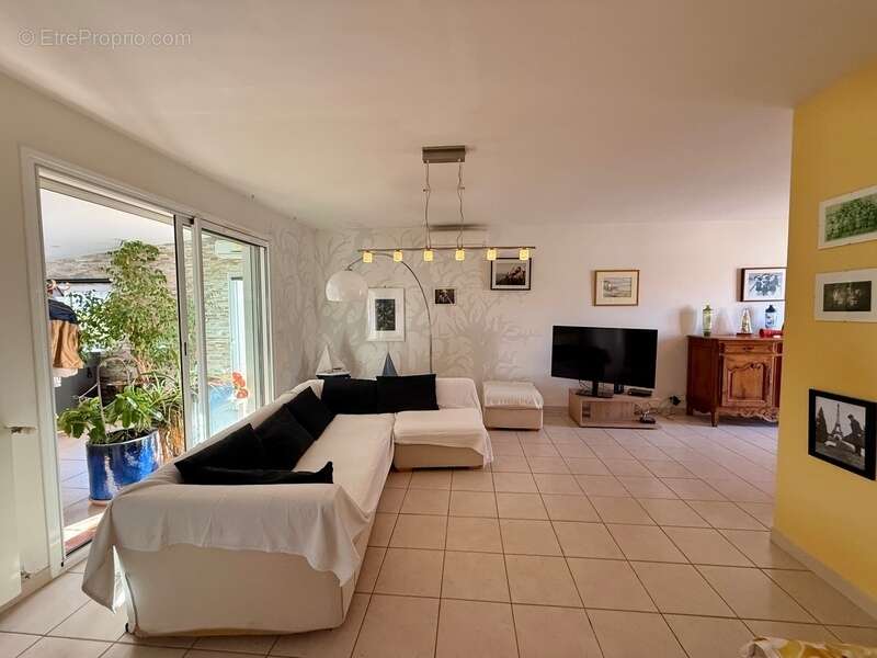 Maison à RIEUX-MINERVOIS