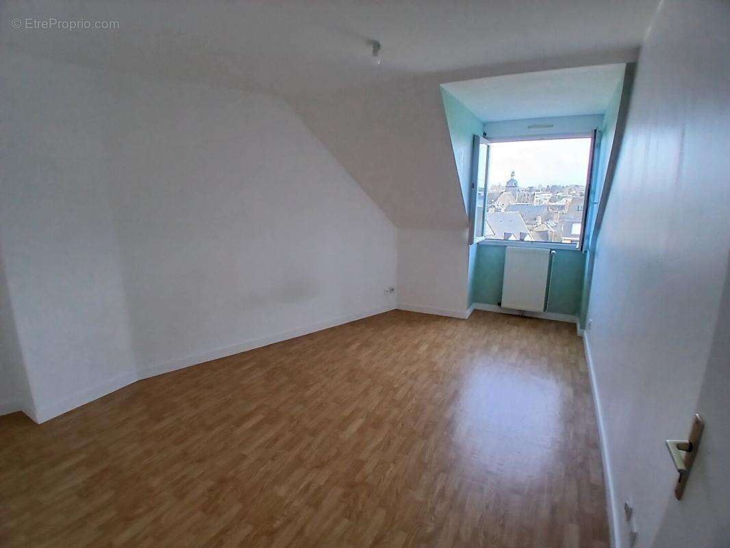 Appartement à MAYENNE