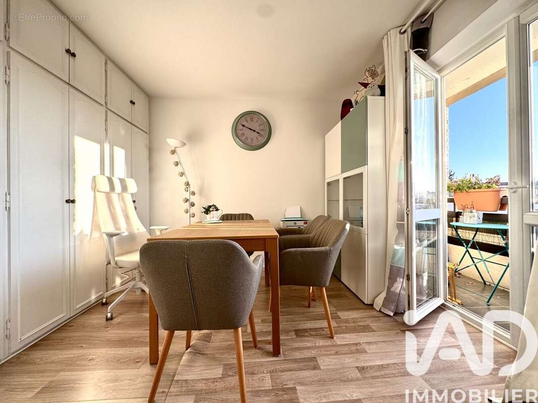 Photo 2 - Appartement à NOISY-LE-ROI