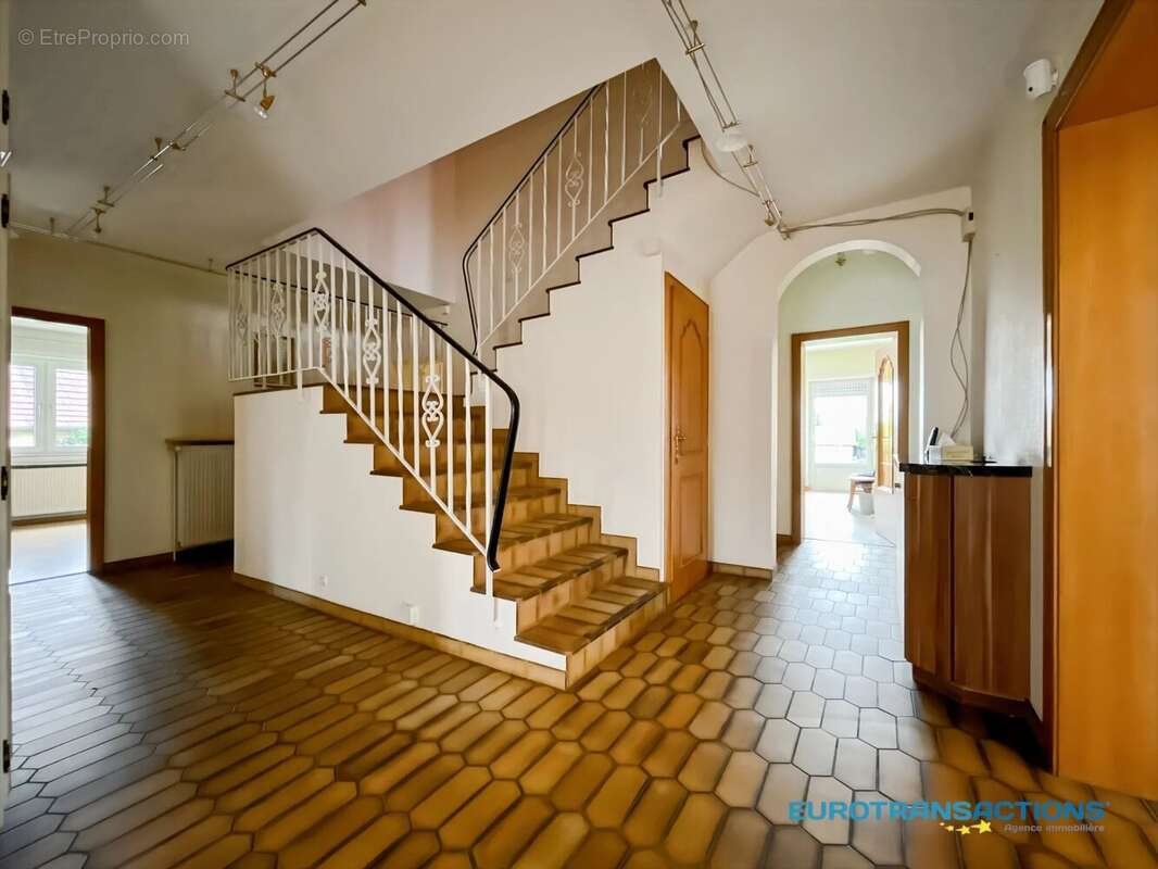 Belle Maison de 253 m² habitables sur 24 ares 61 - WALBOURG - photo 7