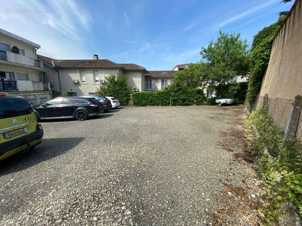Appartement à CAZAUBON
