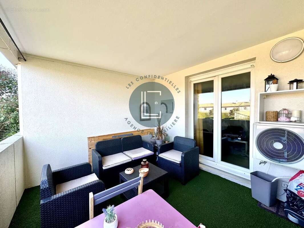 Appartement à LATTES