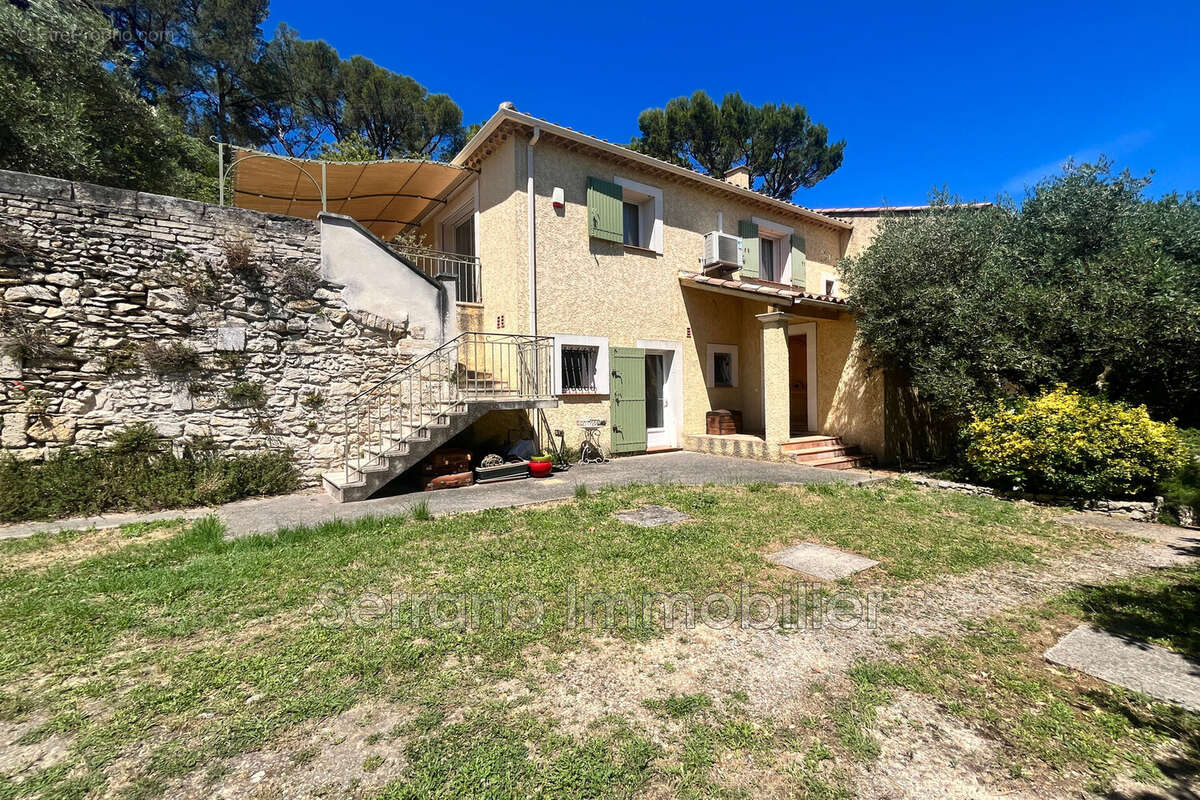 Maison 220 m² à Beaucaire  - photo 6