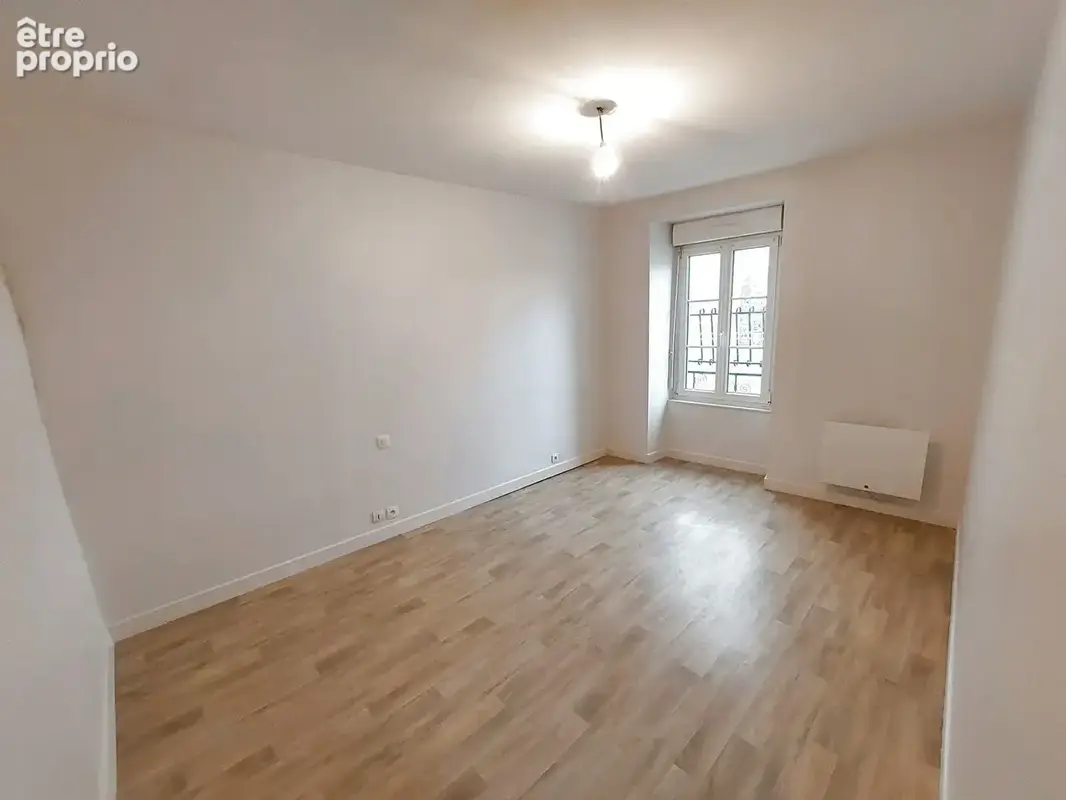 Immeuble appartement - centre ville - argentre du plessis - photo 6