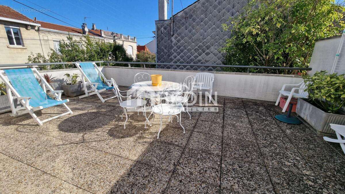 Maison à LE BOUSCAT