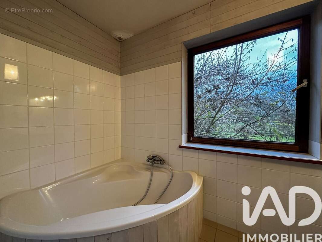 Photo 8 - Maison à BERNAY