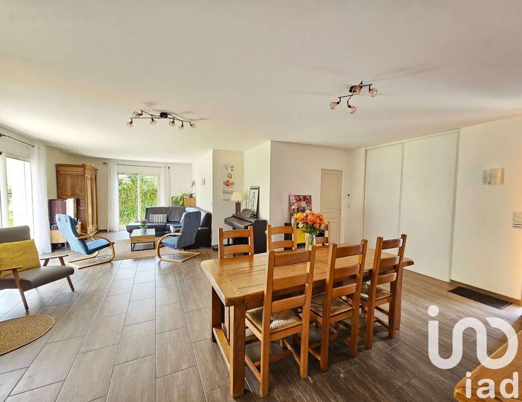 Photo 3 - Maison à SAINT-PHILBERT-DE-GRAND-LIEU