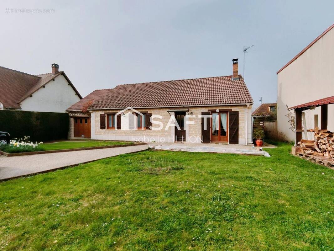 Photo 1 - Maison à ABBEVILLE-SAINT-LUCIEN