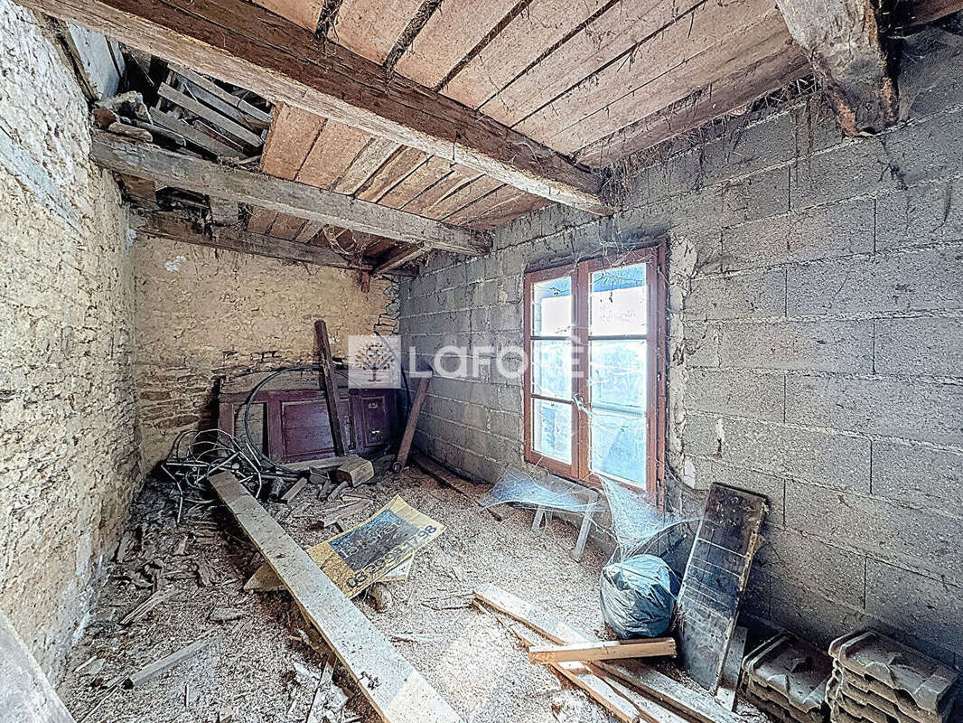 Maison à PREZ-SOUS-LAFAUCHE