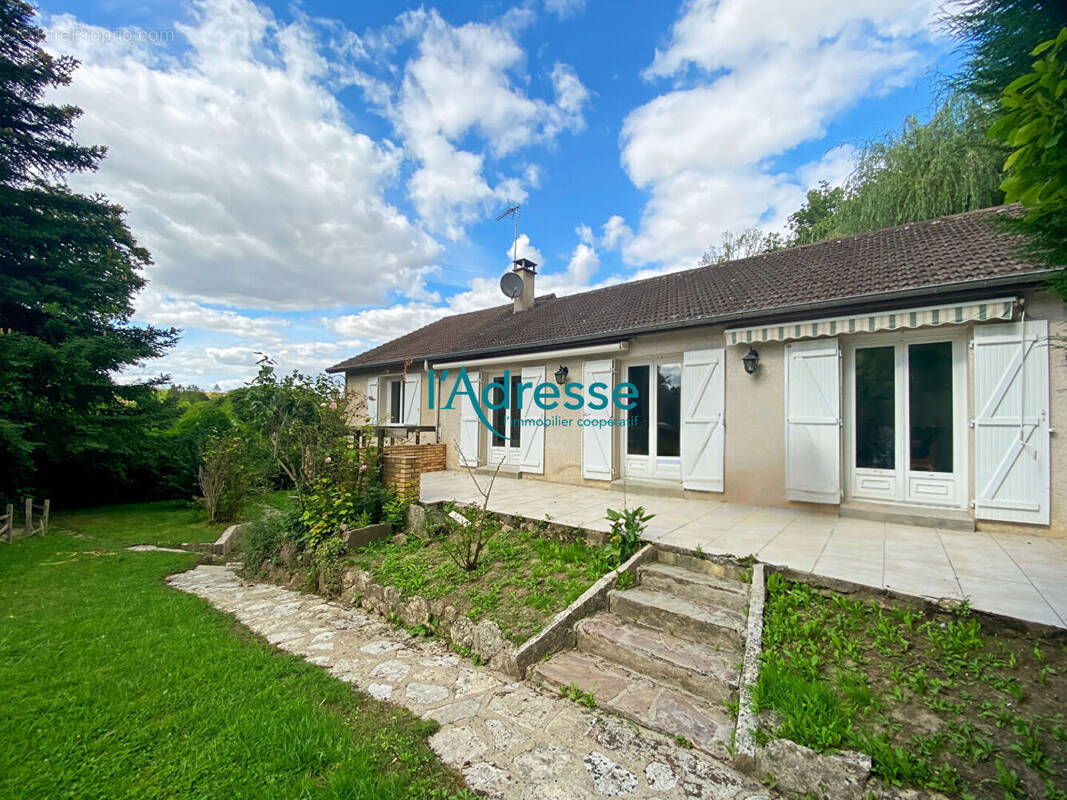 Maison à SERAINCOURT