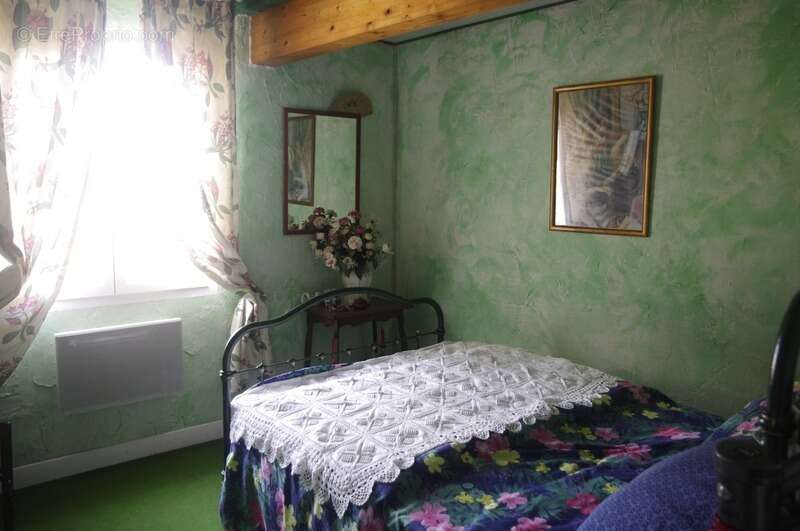 Maison à SAINT-JEAN-POUTGE