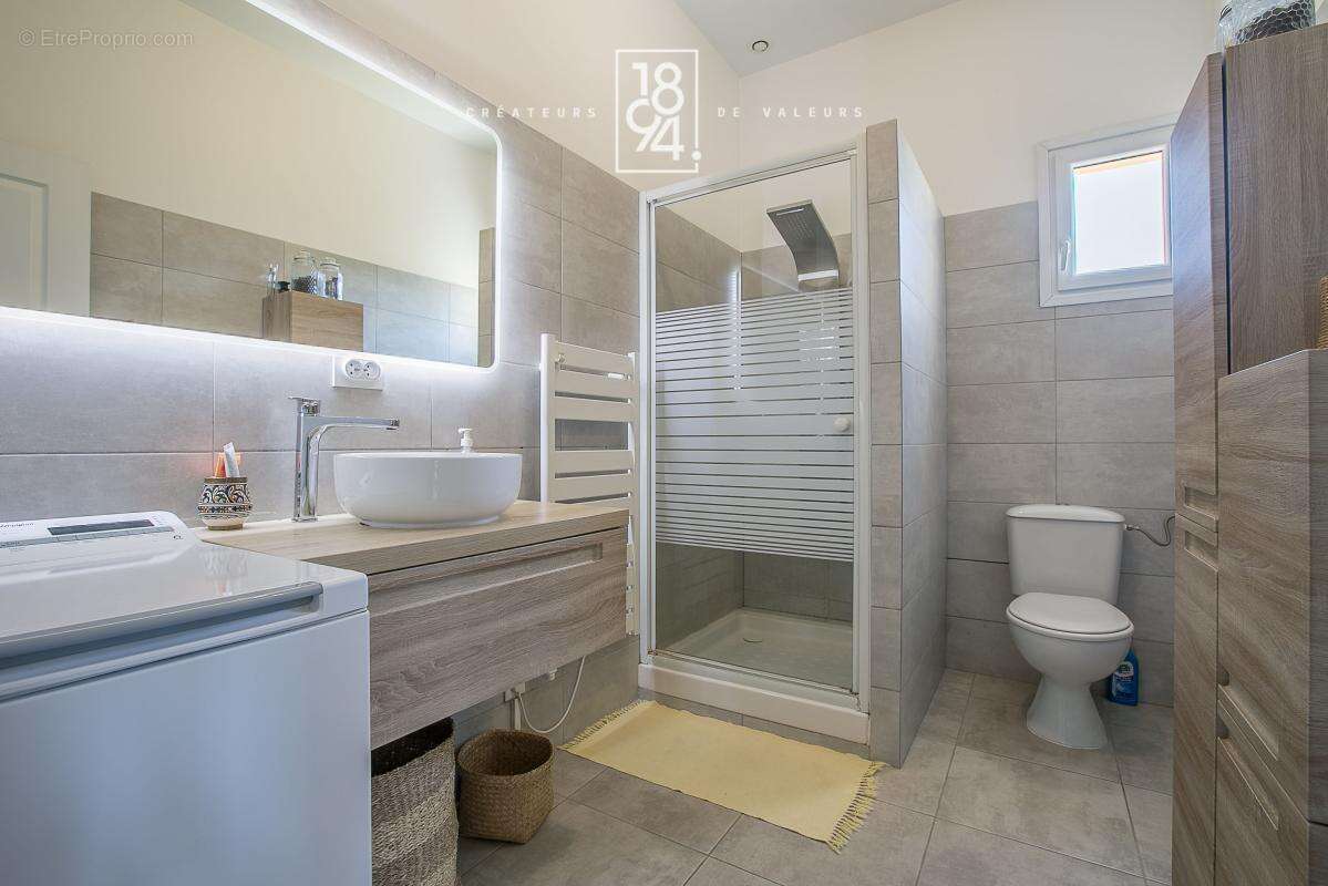 Appartement à MARSEILLE-13E