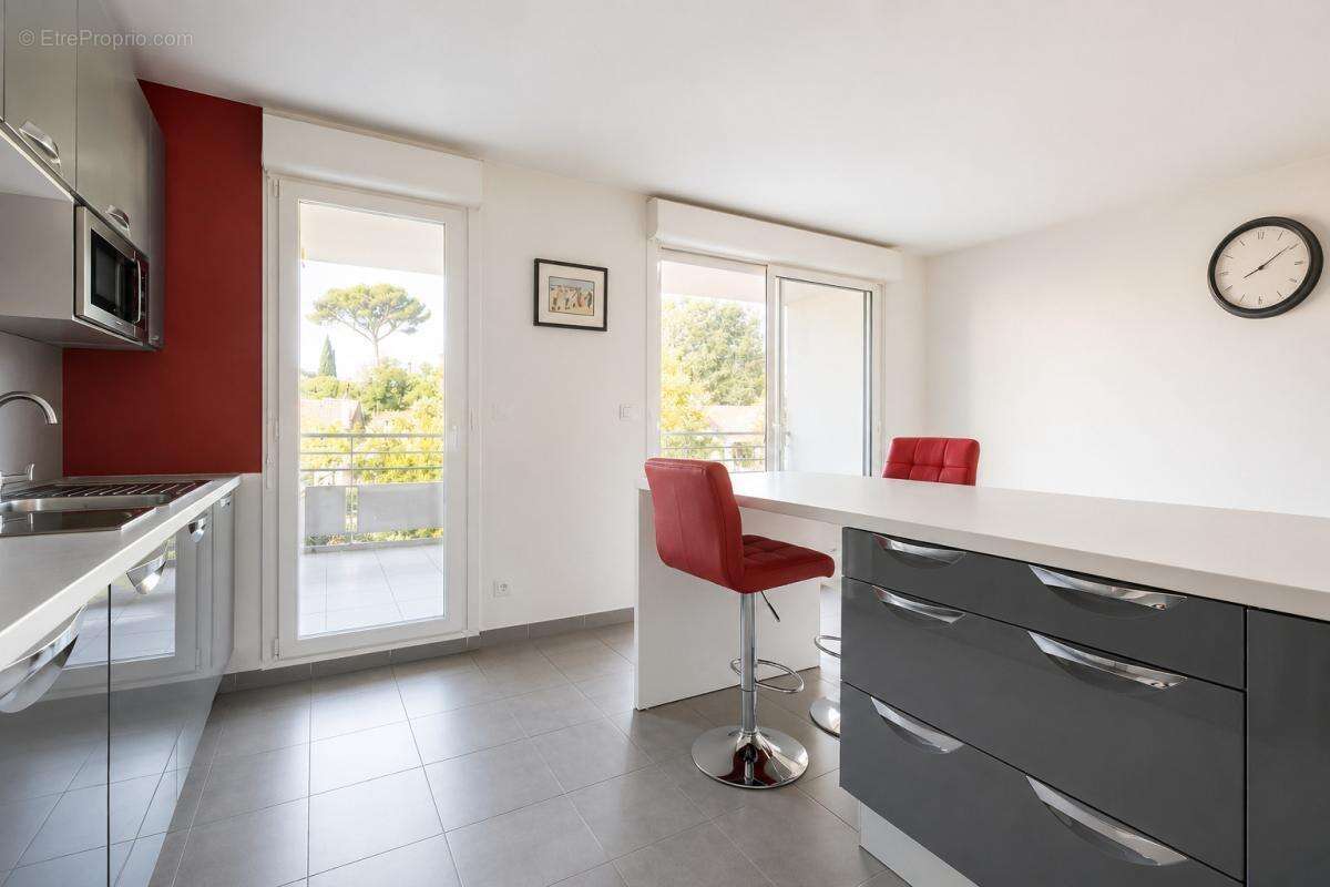 Appartement à MARSEILLE-13E