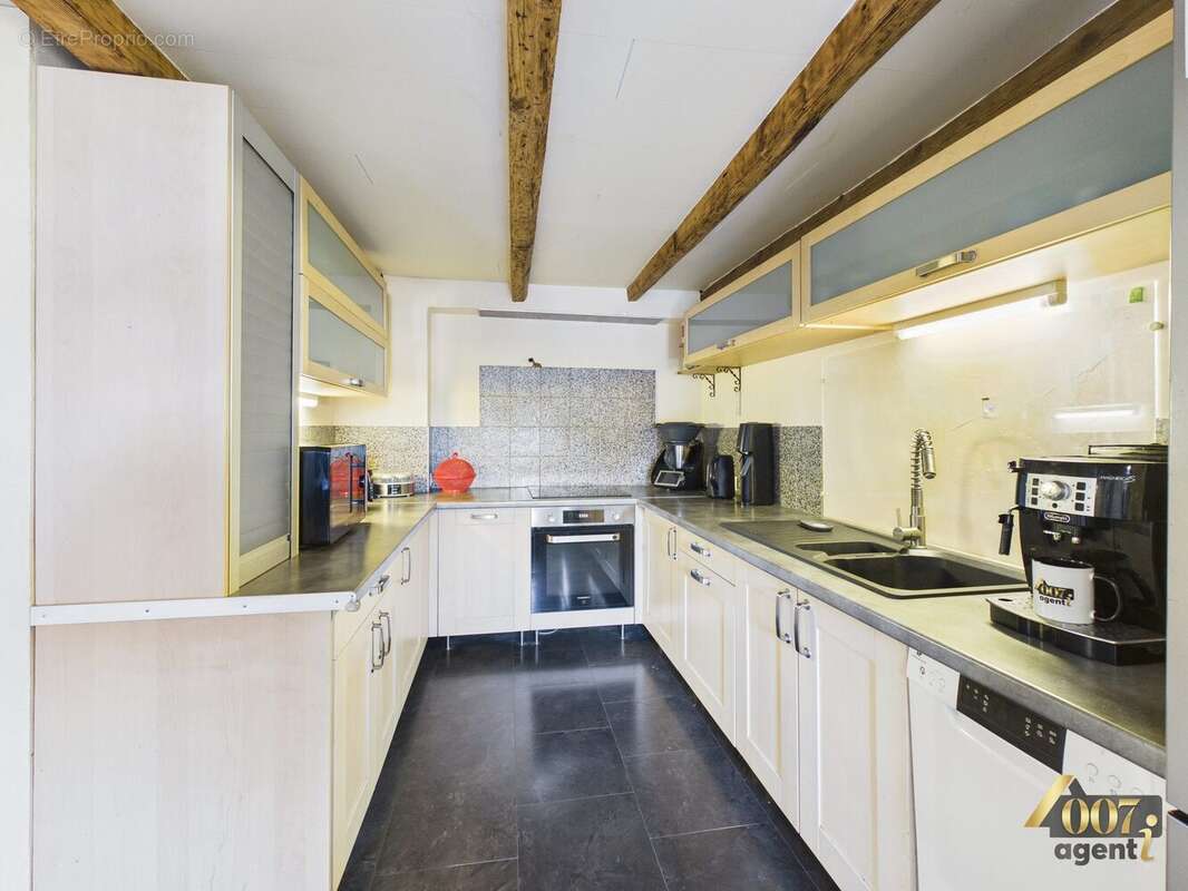 Maison à LES MOLLETTES