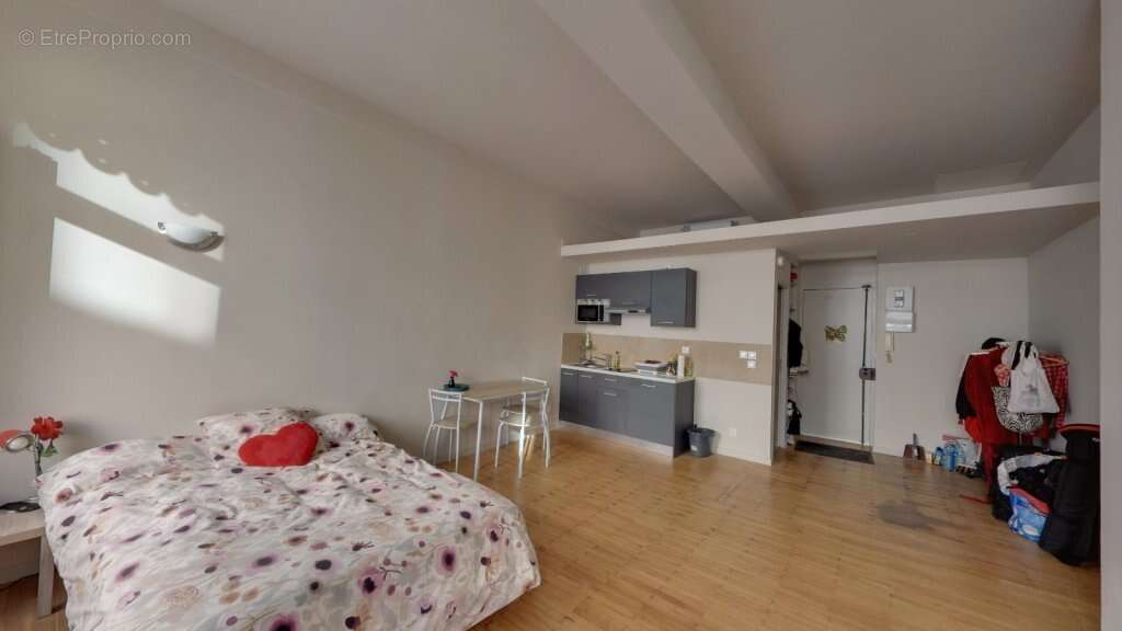 Appartement à LYON-6E