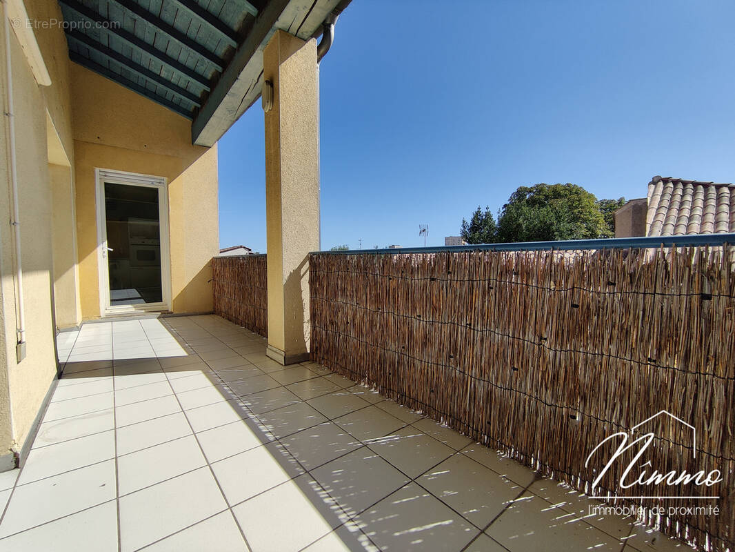 Appartement à NIMES
