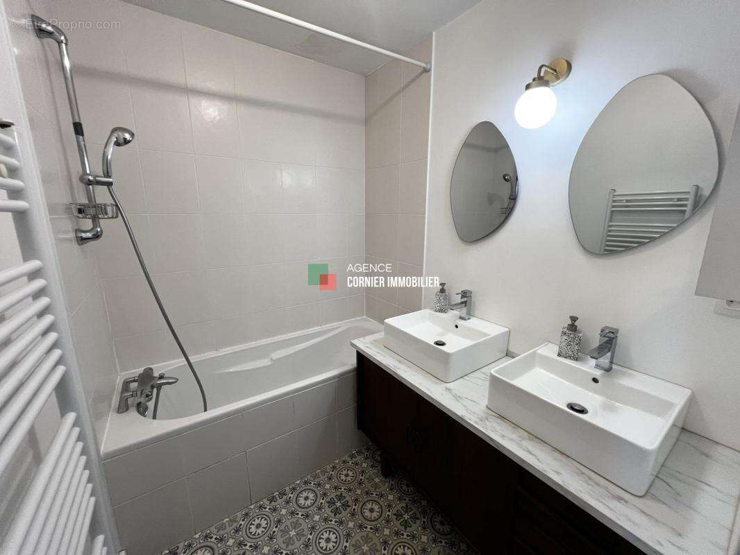 Appartement à THORIGNE-FOUILLARD