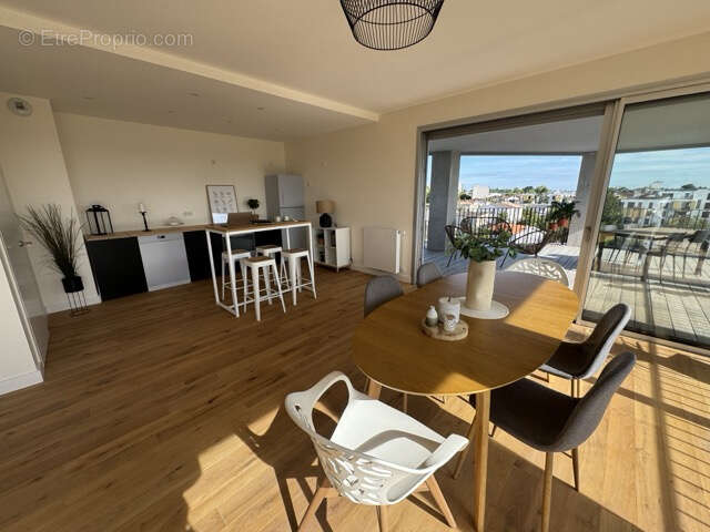 Appartement à BORDEAUX