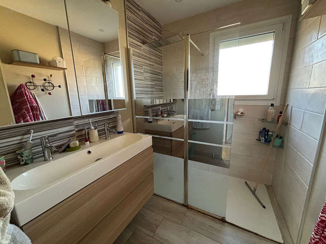 Maison à COSNE-COURS-SUR-LOIRE