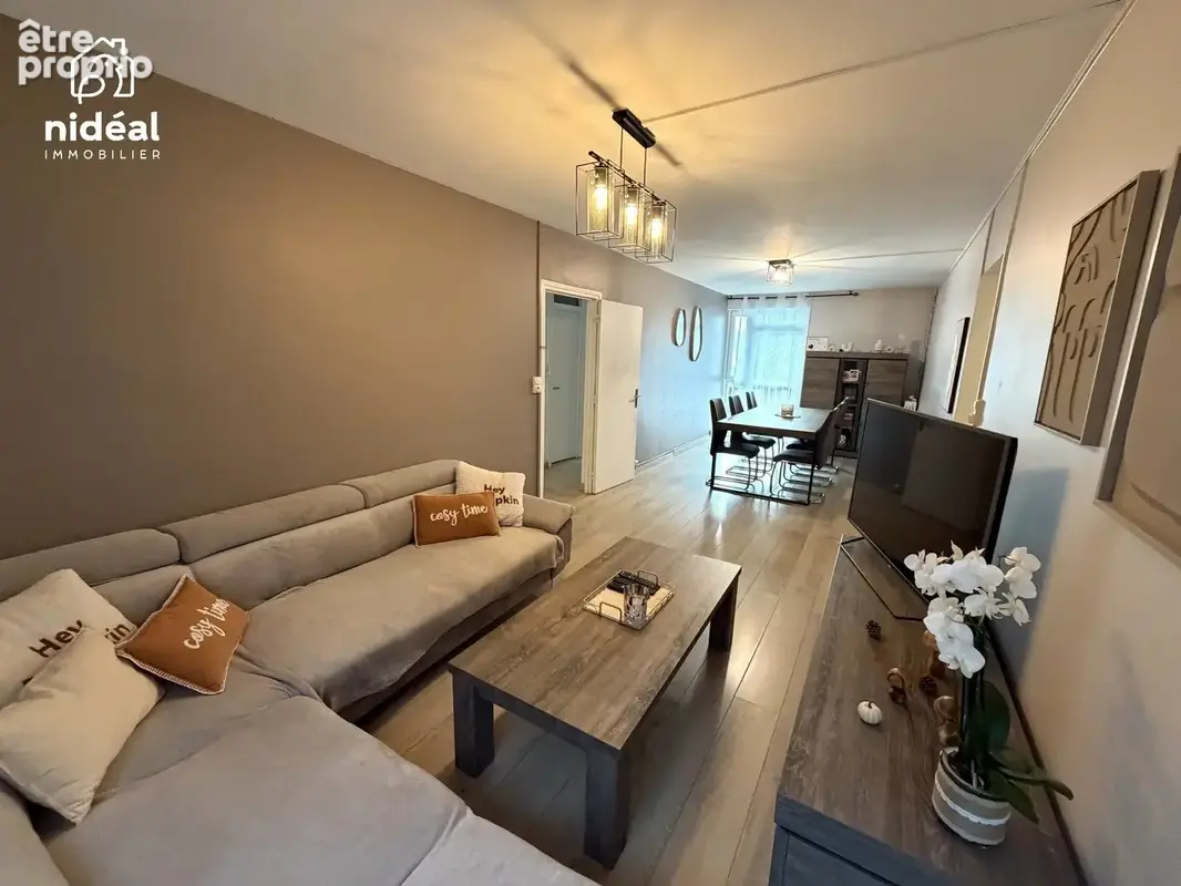 Appartement 4 pièces 79 m² à vendre à Maubeuge (59600) - photo 2