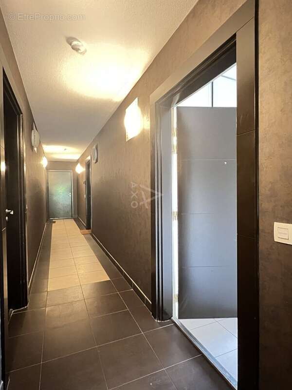 Appartement à PAREMPUYRE