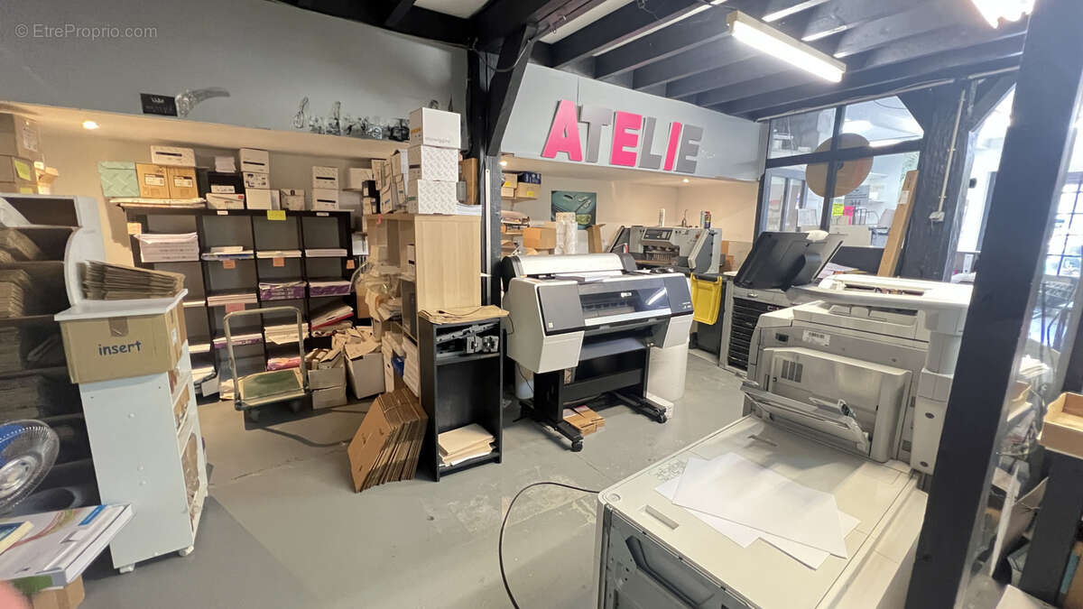 Commerce à LA FERTE-ALAIS