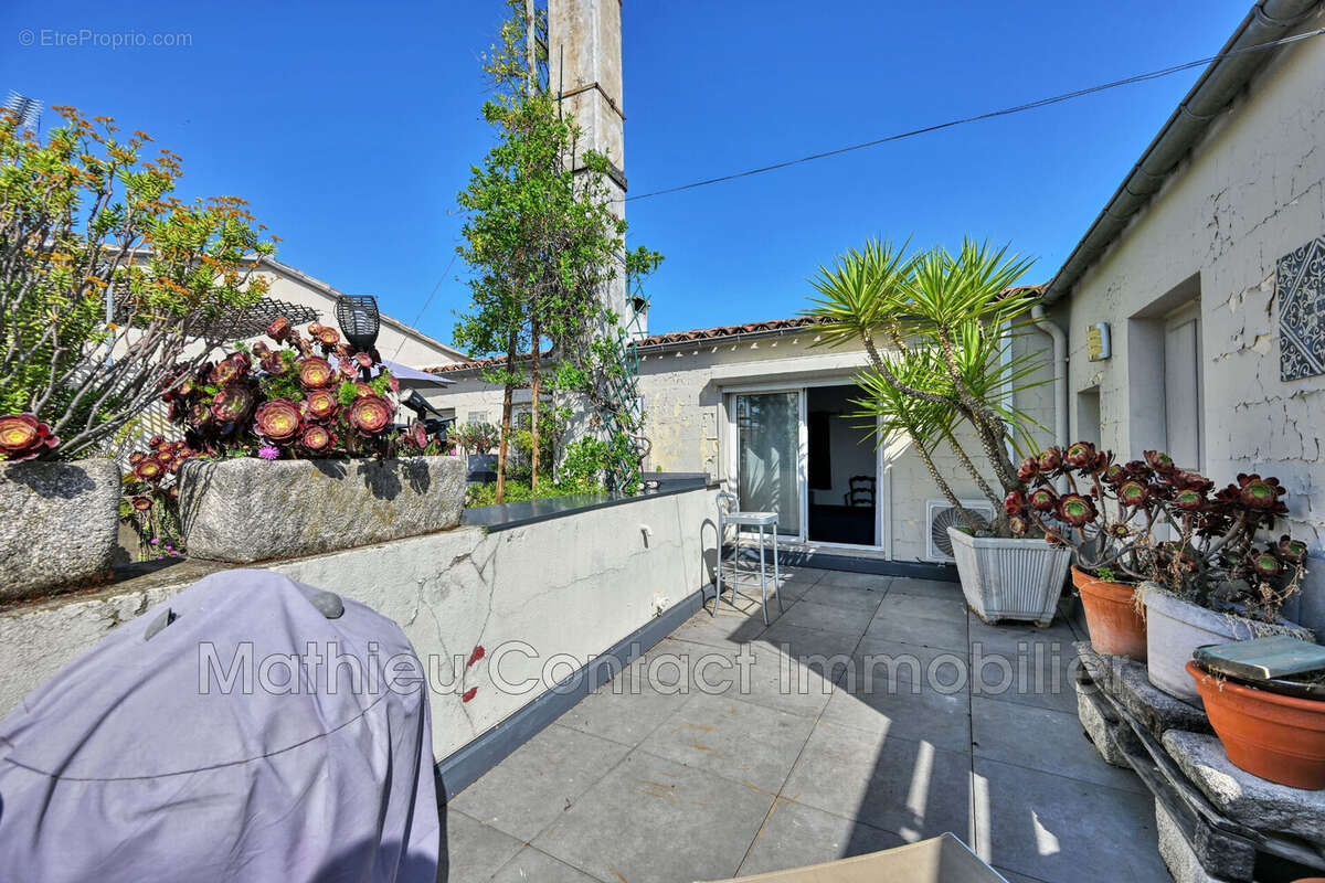 Appartement à NIMES