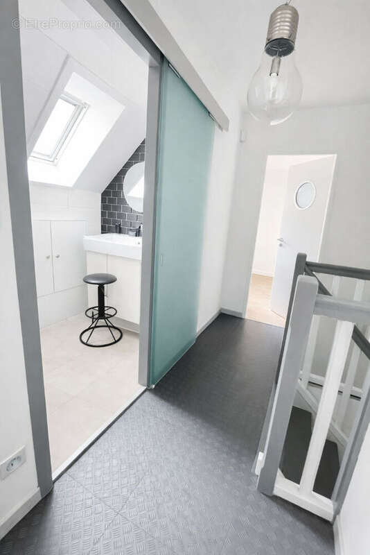 Maison à LA CHAPELLE-EN-SERVAL