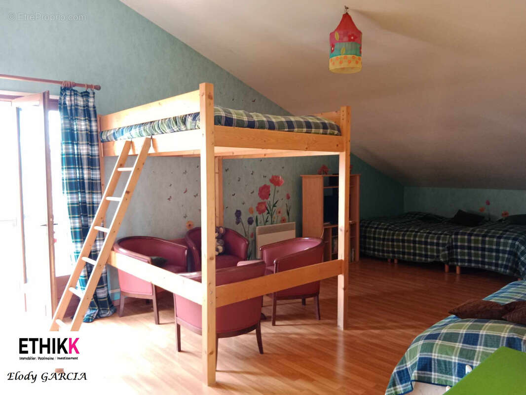 Maison à CASTAIGNOS-SOUSLENS