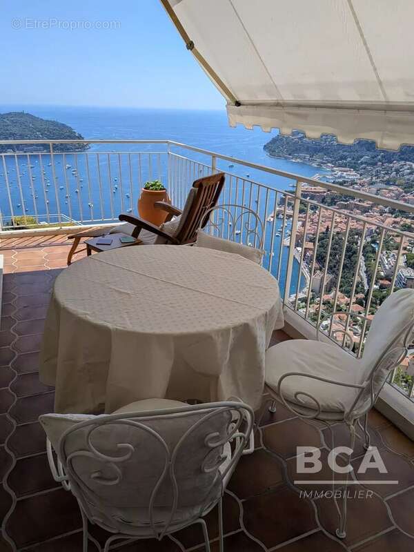 Appartement à VILLEFRANCHE-SUR-MER