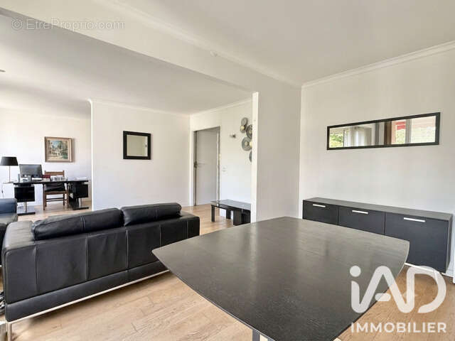 Appartement 98 m² à Chilly-Mazarin  - photo 3